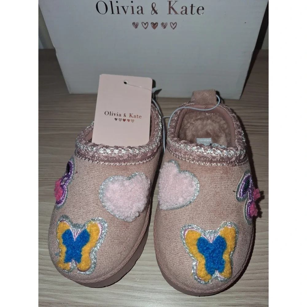 Olivia & Kate Toddler Girls Flat Heel Clogs Size 5 NEW